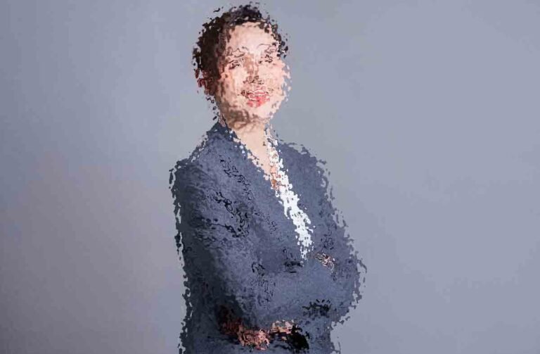 9 Successful Young Women Entrepreneurs Share Their Best Business