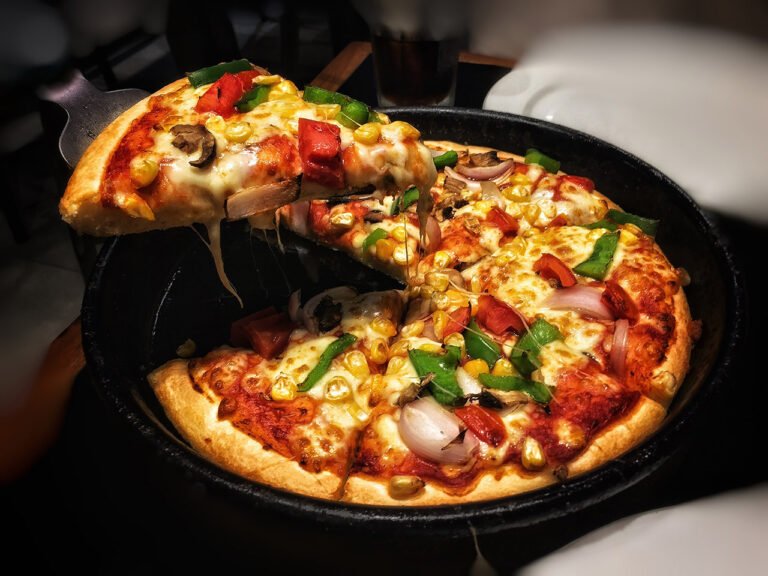 The 25 Best Cities You Can Find in Italy to Satisfy the Love for Pizza